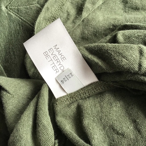 NWT EVERYBODY & EVERYONE  Better V-Neck Linen Tee - Picture 7 of 7